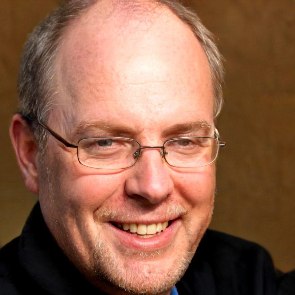 Dr. Markus Weber - Finanzexperte
